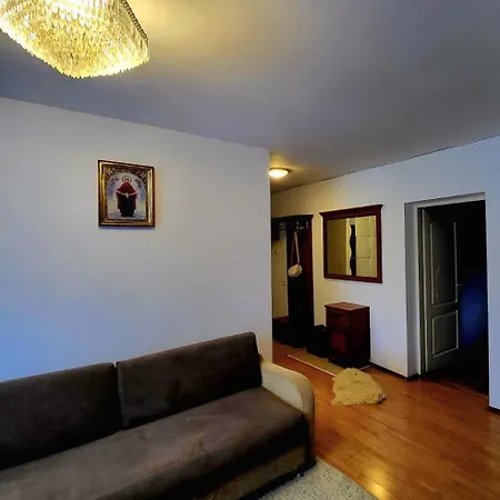Apartment на заньковецкой